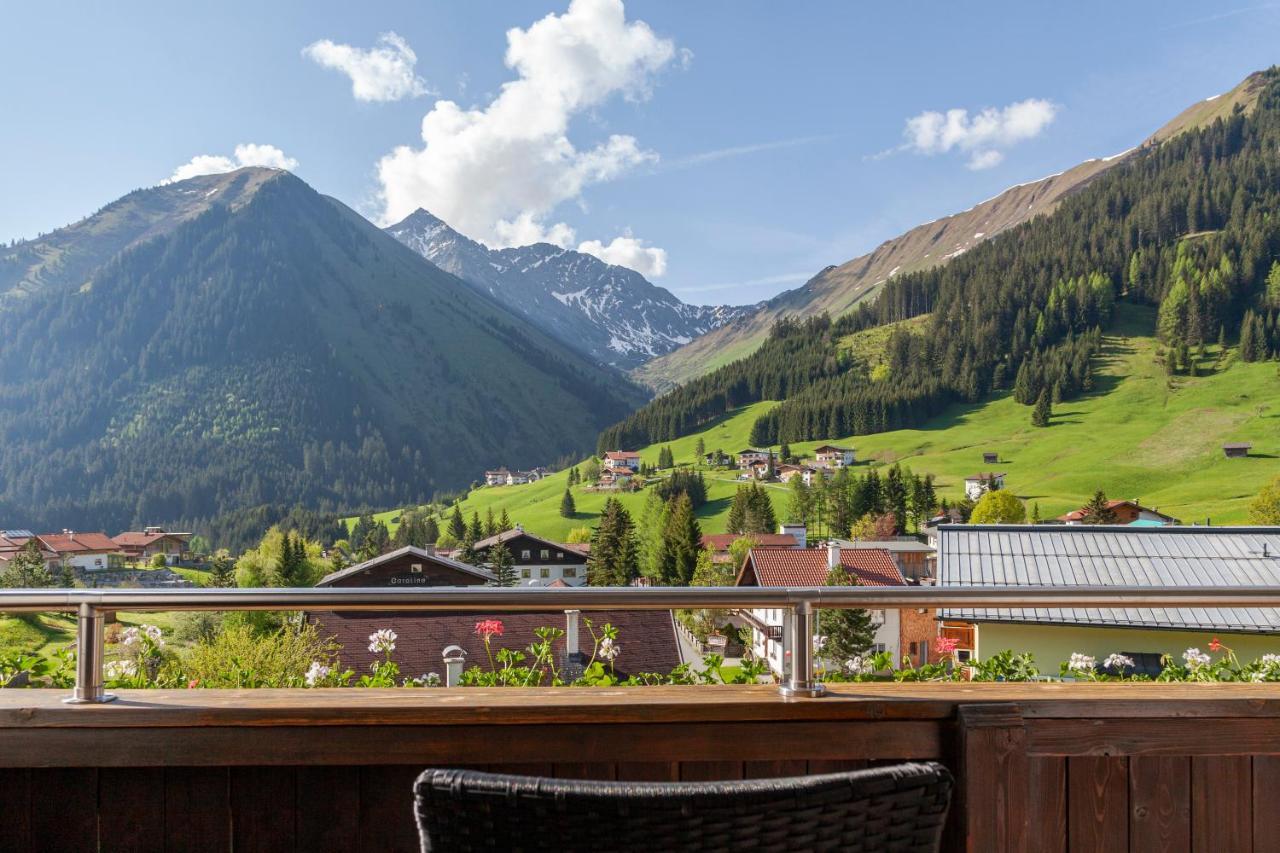 Berghotel TheLounge Berwang Exterior foto
